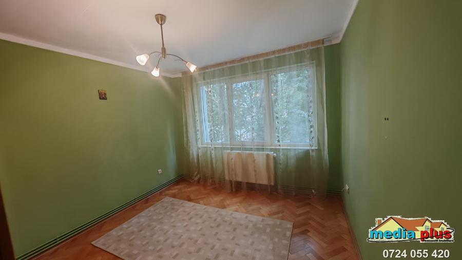 De vânzare apartament 3 camere – zona centrală - 7