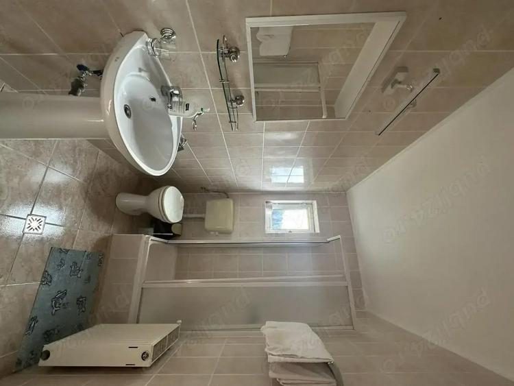 Agentia imobiliara VIGAFON vinde pensiune-casa de vacanta Predeal - 9