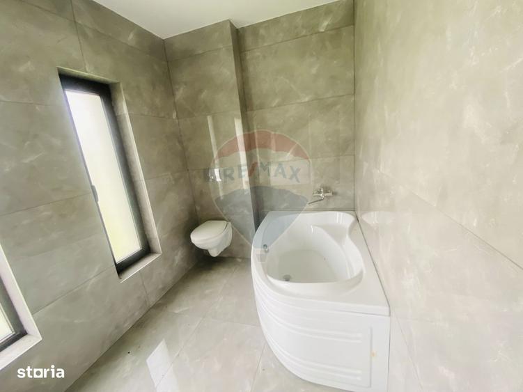 Vila de vanzare Padurea Snagov - 2