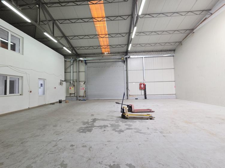 Spatiu depozitare hala cu acces la DN 26 zona Metro - 4