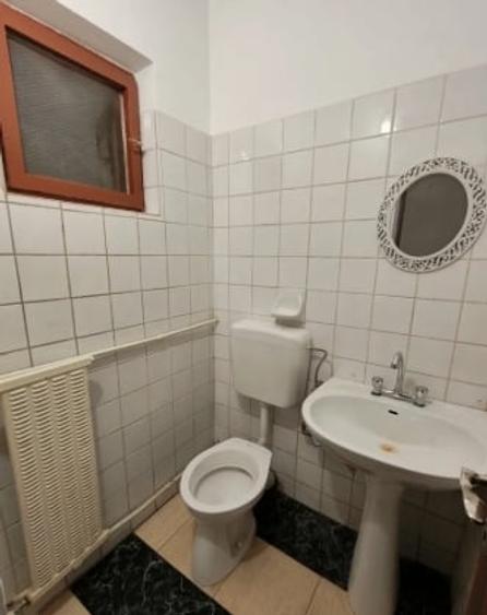 13 Septembrie - Panduri langa spitalul Burghele, parter, nemobilat, 68mp - 7