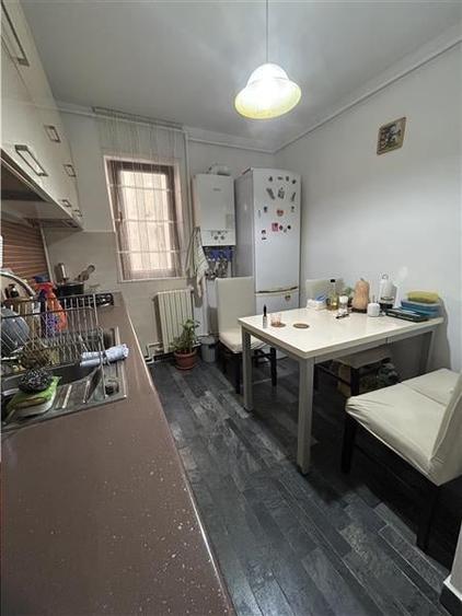 Apartament 3 Camere, Decomandat, Boxa+Loc de Parcare, Casa de Cultura - 4