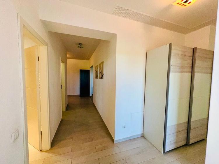 Aleea Privighetorilor 4 camere decomandate (ne)mobilat complet etaj 2/S+P+7 - 12