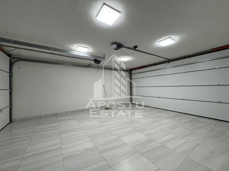 Vila de lux cu piscina incalzita de vanzare in Mosnita Noua | 4 camere - 45