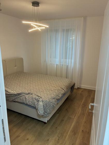 Inchiriez apartament 2 camere decomandat Tei - 1