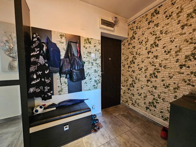 Apartament 2 camere, renovat integral, zona Gojdu - 9