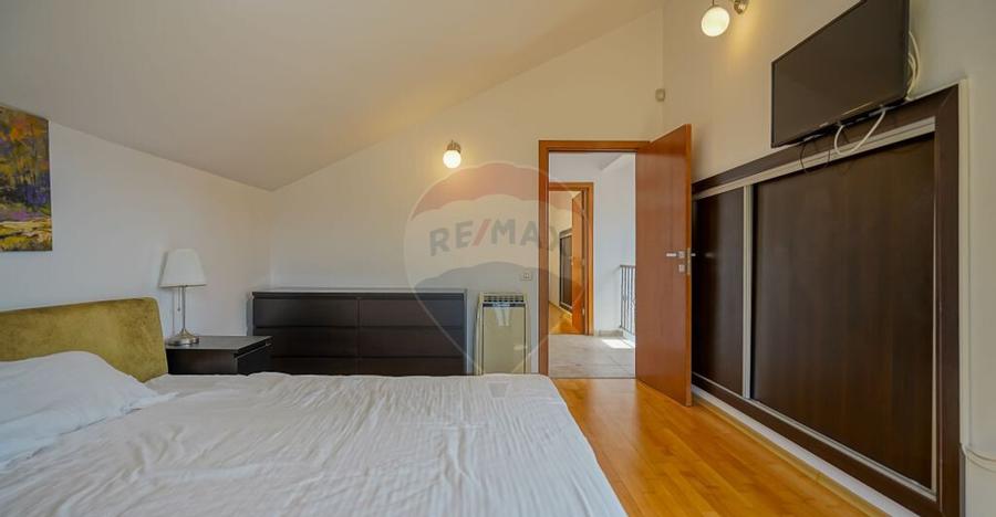 VILA PANORAMICA PE DRUMUL POIENII PRIVELISTI UNICE ASU... - 5