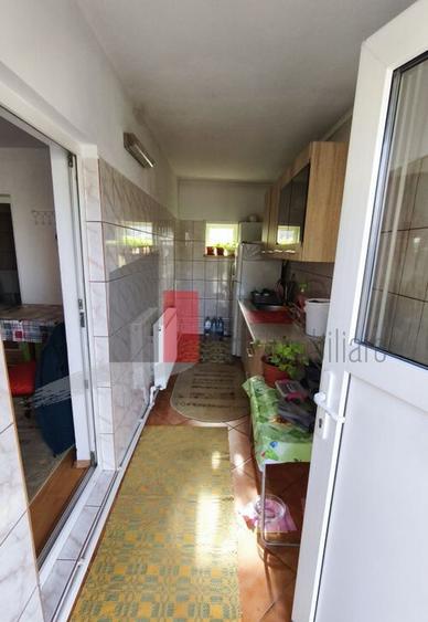 Casa curte cu teren 1600 mp Manolache - 3