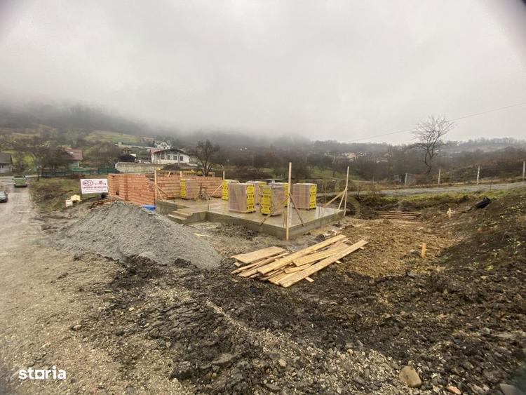 Vand casa tip duplex, Valea Jelnei - 2
