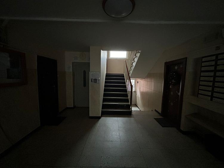 Titan 2 Camere Bloc 1973 Reabilitat 15 Min Metrou - 14