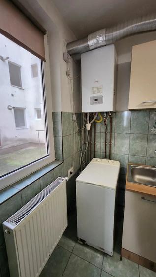 Apartament cu 2 camere decomandat în Exterior Vest