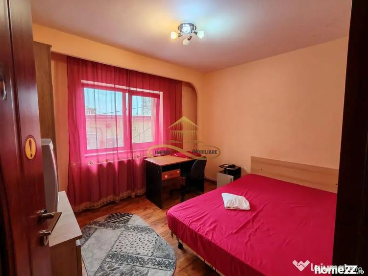 Apartament cu 2 camere semidecomandat, mobilat în Central