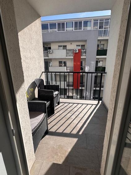 Garsonieră decomandată în Central