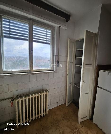 Apartament 70 mp utili, 3 camere, 3 balcoane, B-dul Dacia / Tarnavelor