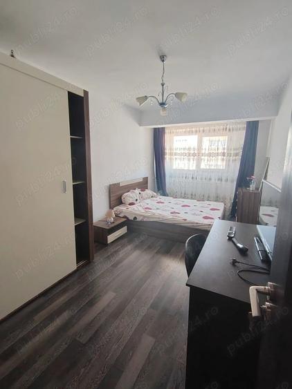 Apartament cu 2 camere decomandat în Micro 20