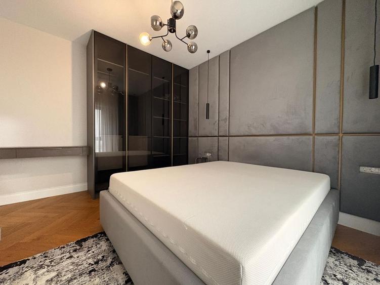 Apartament cu 3 camere decomandat, mobilat în Pipera