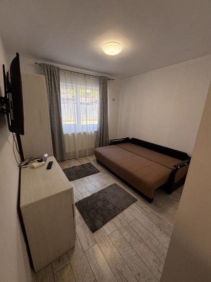 Garsonieră decomandată în Central