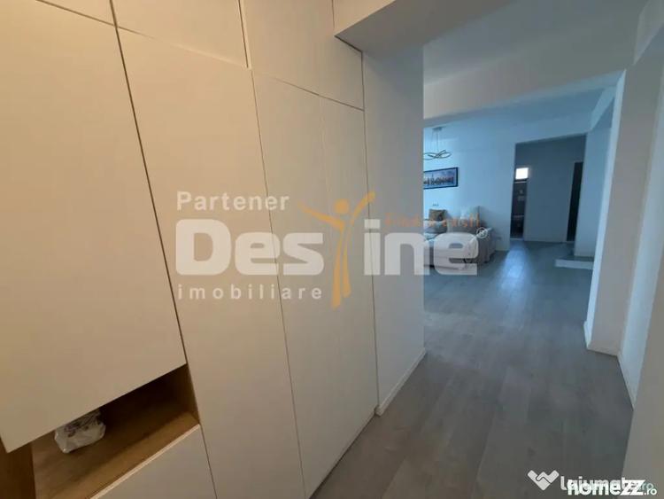 Apartament cu 3 camere, mobilat în Central