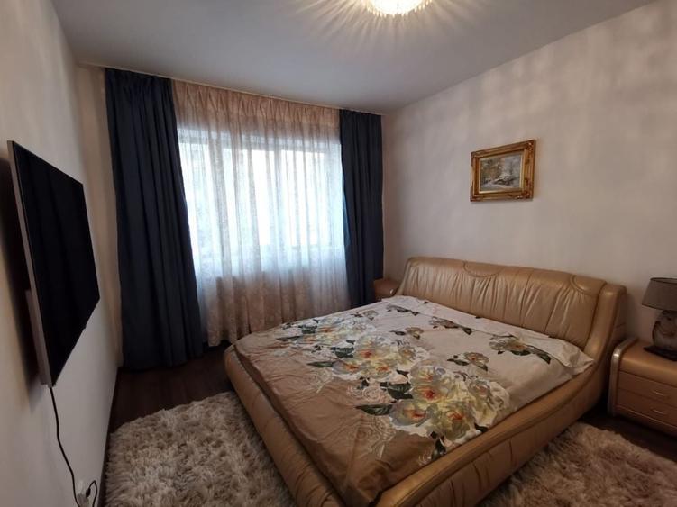 Apartament cu 2 camere decomandat în Apărătorii Patriei