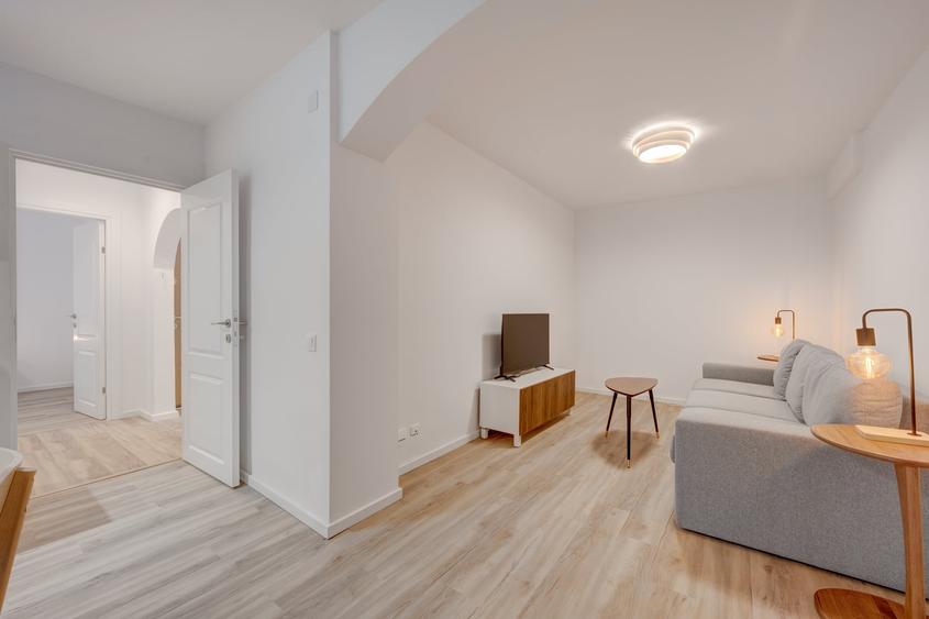Apartament cu 2 camere decomandat în Sala Palatului