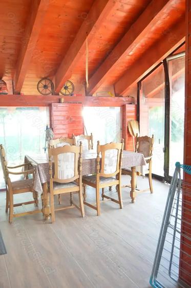 Casă cu 5 camere cu Teren 3420 Mp în Valea Călugărească