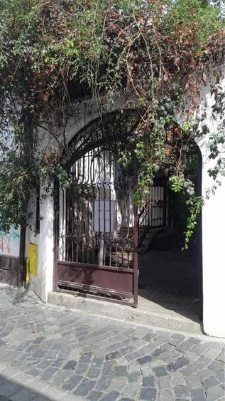 ULTRACENTRAL! Casa cu 5 camere de vanzare,150MP - 2