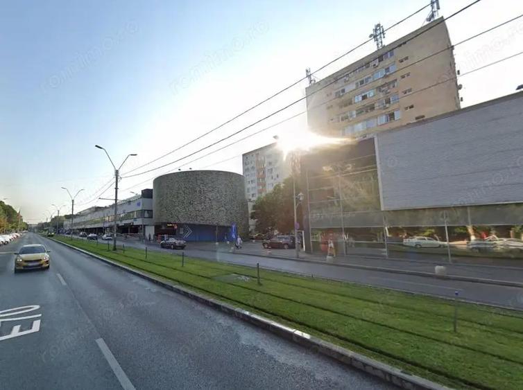 Piata Progresul sp 70 mp inchiriat trafic intens - 1