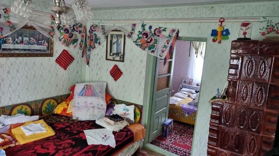 Casa batraneasca din caramida - 7