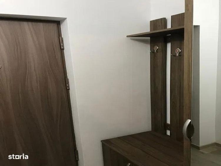 titan 4-5 minute metrou si parc ior intrare stradala langa policlinica - 4