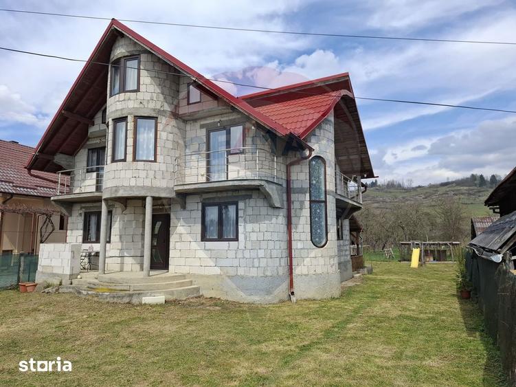 Casa / Vila cu 5 camere de vanzare - 5