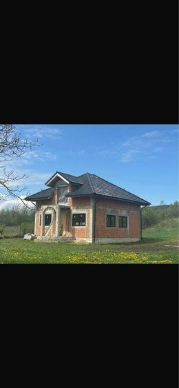 Vand casa la rosu P+M,Aiton jud Cluj - 4