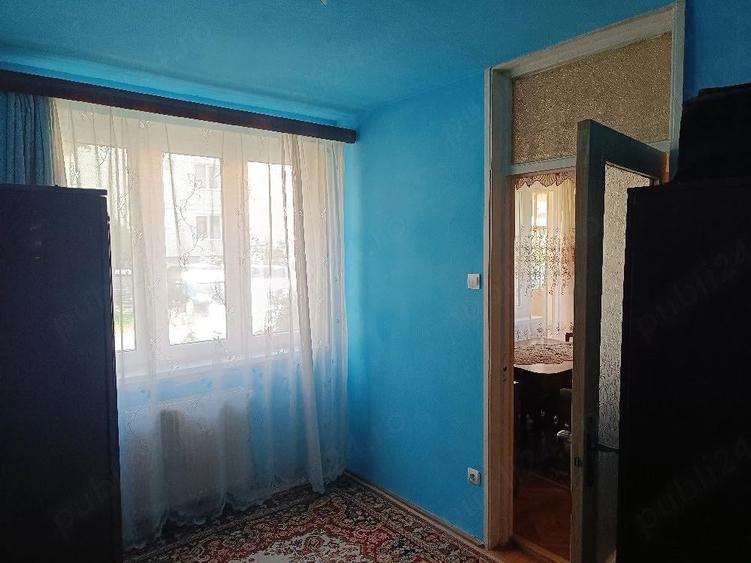 Apartament de vanzare - 4