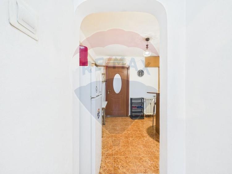 Vanzare apartament 2 camere - Zona Pasajul Doamna Ghica - Tei - 4