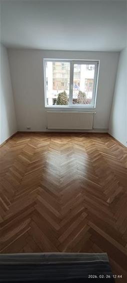 Birou sau apartament  de inchiriat, Central, etaj 1, utilat si mobilat, Sfantu G - 3