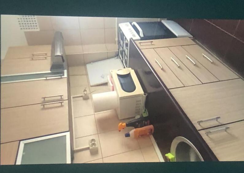 Vitan mall etaj 1 decomandat - 1