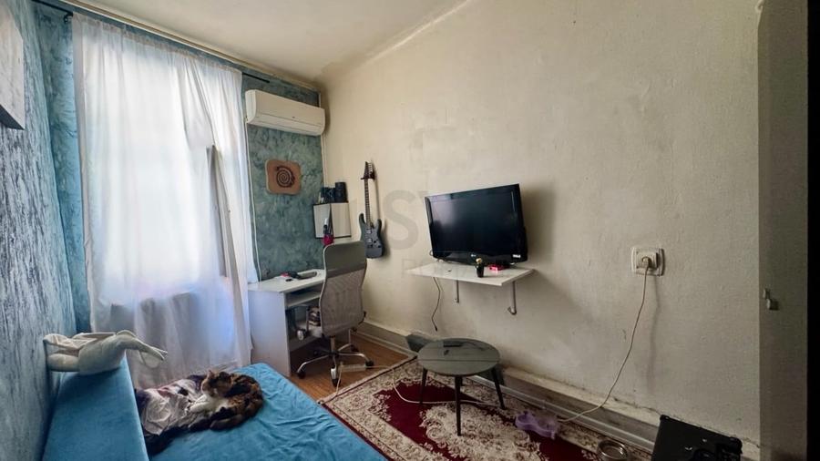 Apartament cu 3 camere decomandat, mobilat în Titulescu
