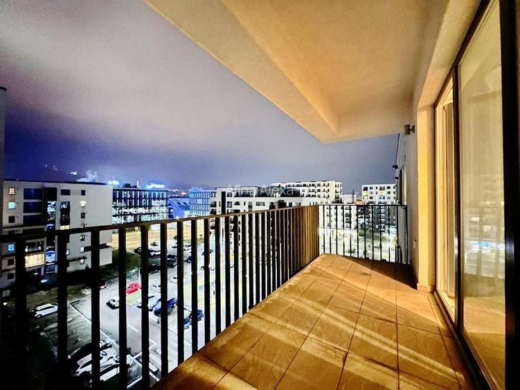 Apartament 2 camere Vanzare in zona Coresi, cu Priveliste Deosebita