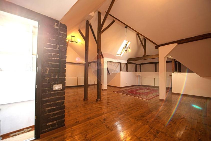 Casa-Vila pentru inchiriere  în zona Muncii-Decebal - 9