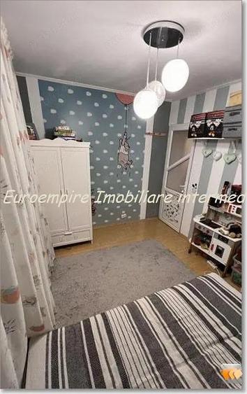 Apartament 3 camere decomandate zona Inel 1 - 3