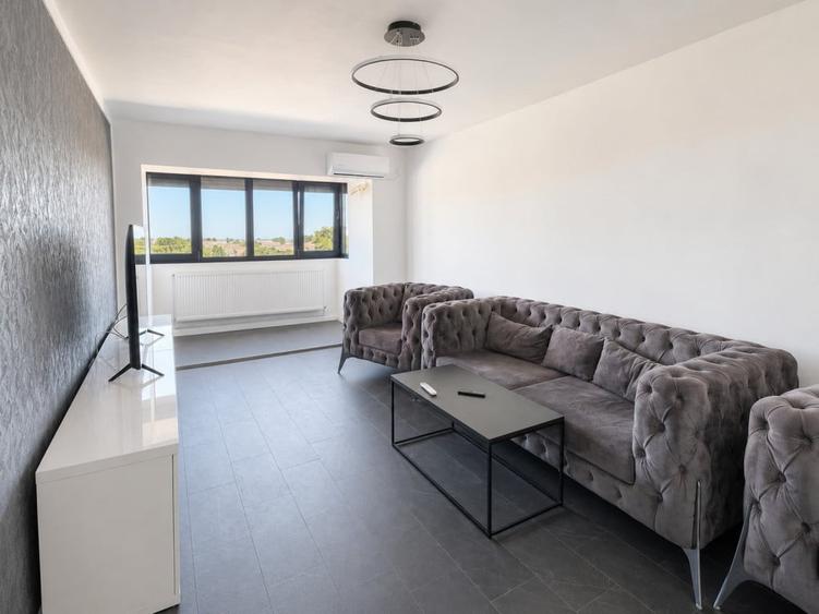 Apartament cu 2 camere decomandat în Cumpăna