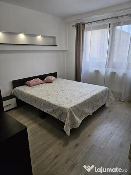 Apartament 3 camere decomandat V. Aaron - 4