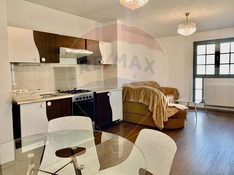 Apartament in zona Centrala, et.1, curte privata. - 6
