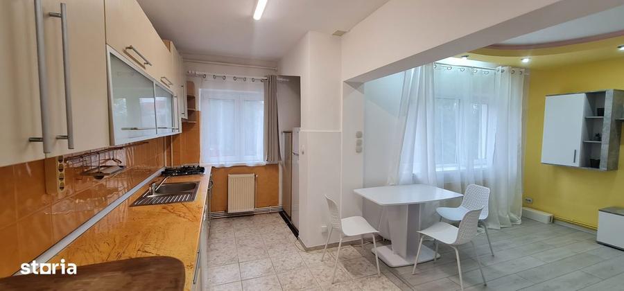 Inchiriez apartament de 2 camere +birou situat la vila in Valea Aurie - 5