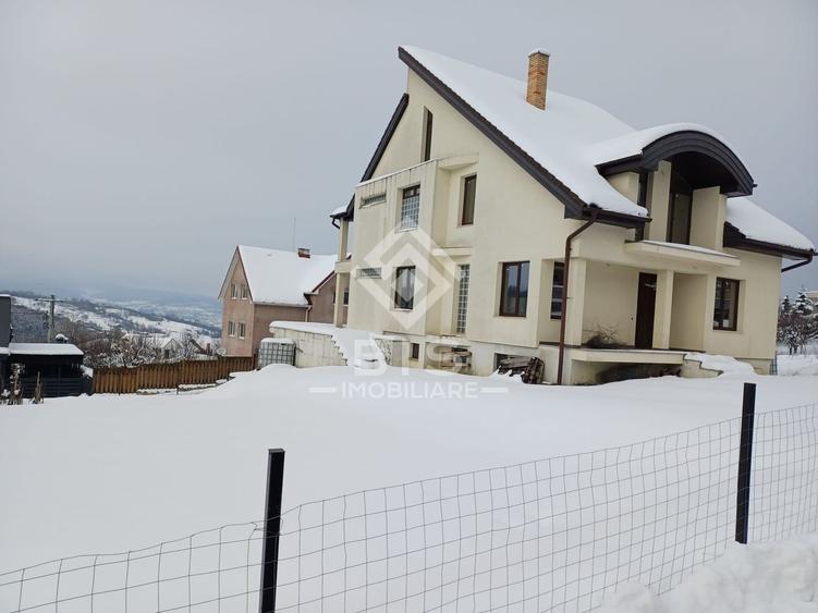 Casă individuală cu demisol, parter și etaj – 186mp - 1