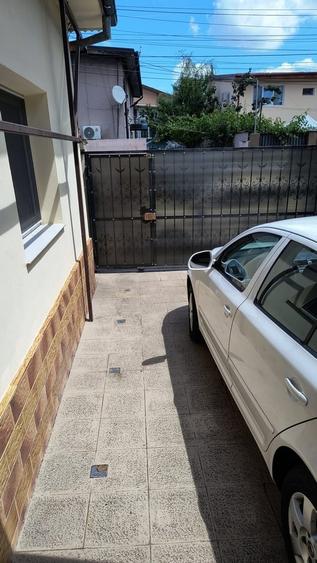 Inchiriez casa,zona Zetari,600 euro/luna - 2