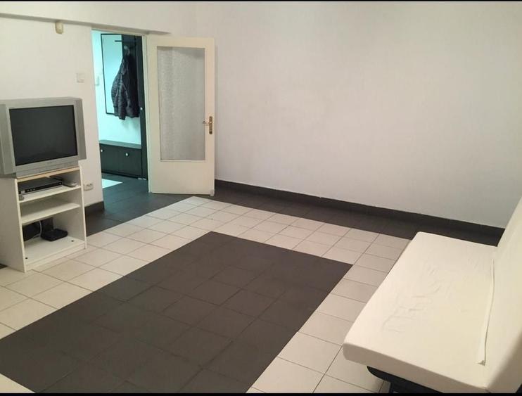 Apartament 2 camere decomandat, 60 mp, bloc 1990 - 8