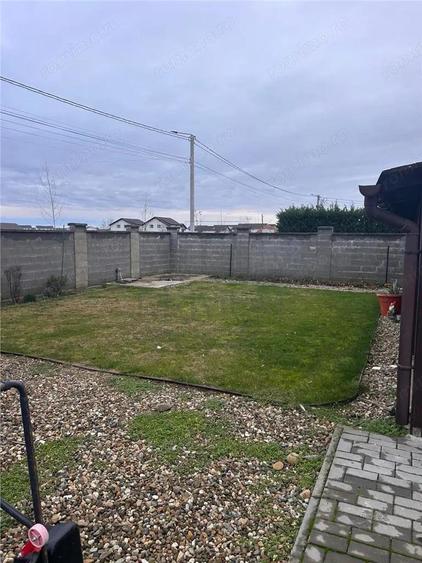 Duplex spatios - Asfalt - toate utilitatile . - 3