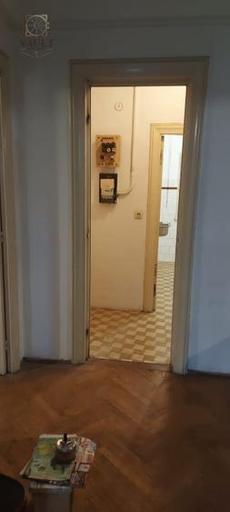 APARTAMENT 3 CAMERE PE CALEA VICTORIEI-S.TOTALA 76,41 MP +BOXA 4.27MP - 11