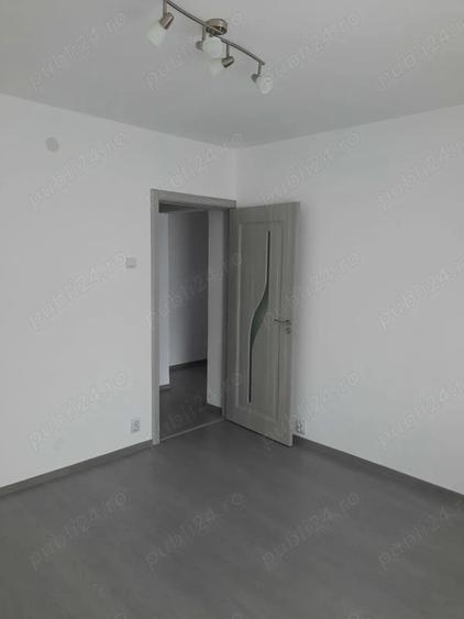 Apartament 3 camere de inchiriat - 1