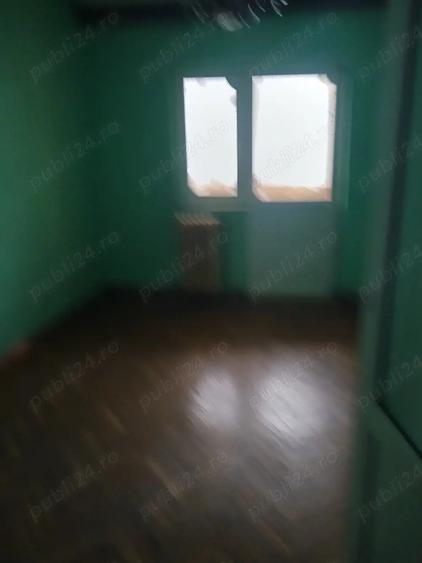 Persoana fizica ,vand apartament - 1